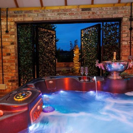 Lincoln Holiday Retreat View With Private Hot Tub Eksteriør billede